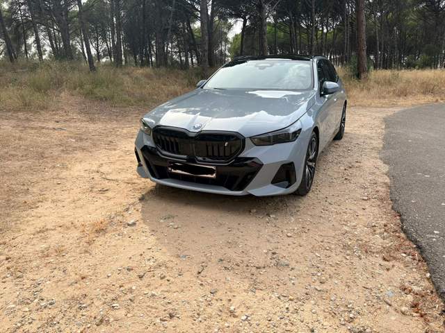 BMW I5